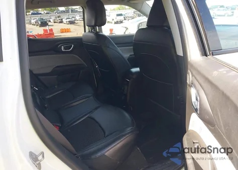 2022 Jeep Compass Latitude Fwd z USA, uszkodzony, nr VIN 3C4NJCBB6NT166343